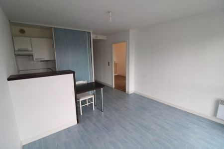 Location Appartement 1 pièce 29m² ST BRIEUC 22000 - Photo 4