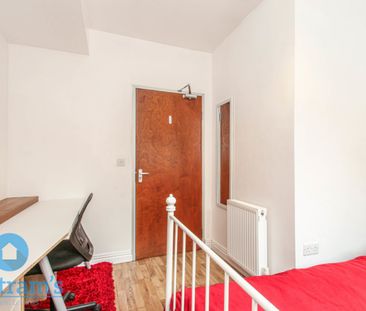 5 bed Semi-Detached House for Rent - Photo 6