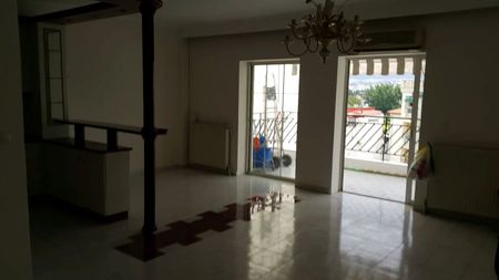 Διαμέρισμα για ενοικίαση Άγιος Κοσμάς (Εύοσμος) - Φωτογραφία 2