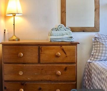 2 bedroom semi-detached house to rent - Photo 2