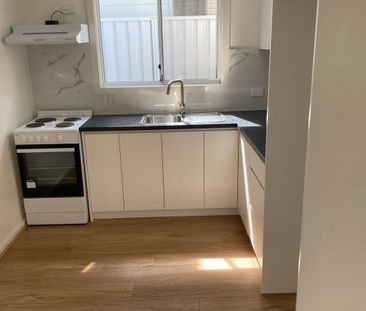 Modern Granny Flat - Photo 4