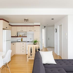 À LOUER : Appartement 3 1/2 - Photo 3