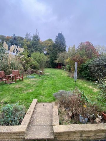 3 bedroom semi-detached house to rent - Photo 3