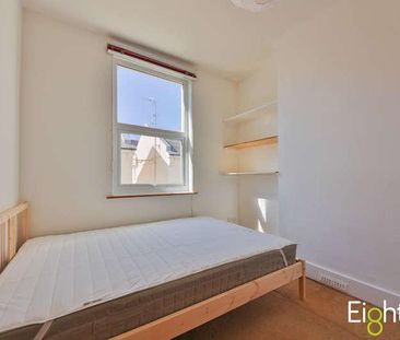 Edinburgh Road, Brighton, BN2 - Photo 2