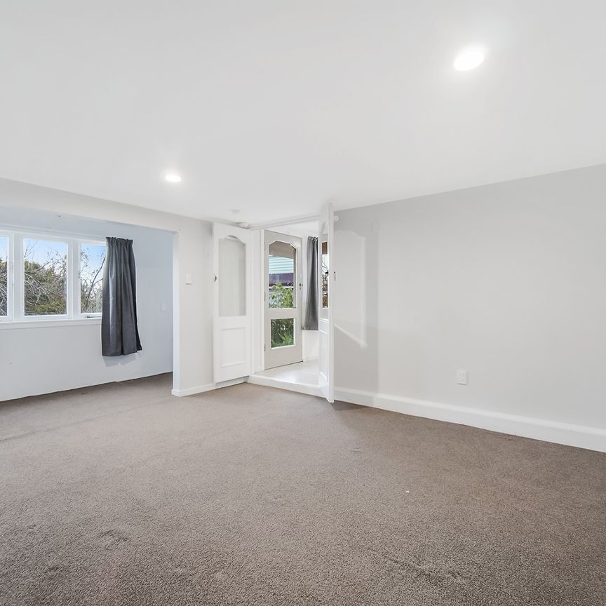 Your New Home in Hillsborough Awaits - Photo 1