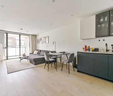 2 bedroom flat to rent - Photo 2