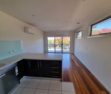 Neat and Tidy Townhouse! - Photo 1