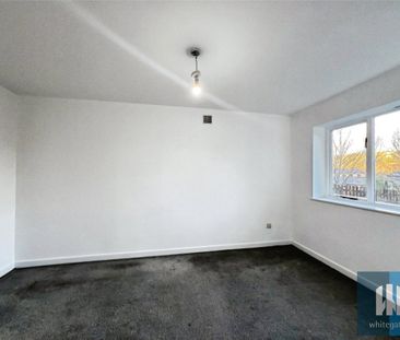 Factory Lane, Milnsbridge, Huddersfield, HD3 - Photo 4