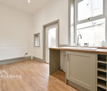 2 bedroom terraced house to rent - Photo 5