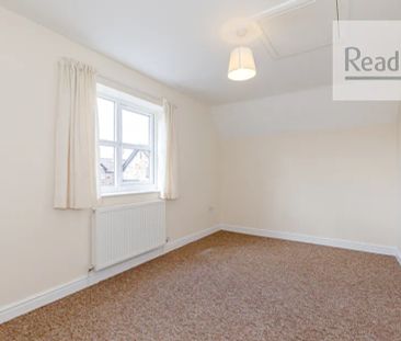 4 bed detached house - Photo 1