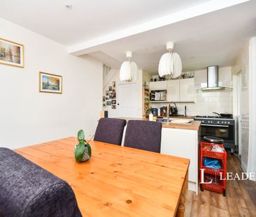 3 bedroom house to rent Roedale Road, Brighton, East Sussex, BN1 - Photo 1