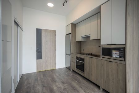For Lease - 1007 The Queensway N/A Unit# 203, Toronto, Ontario - Photo 3