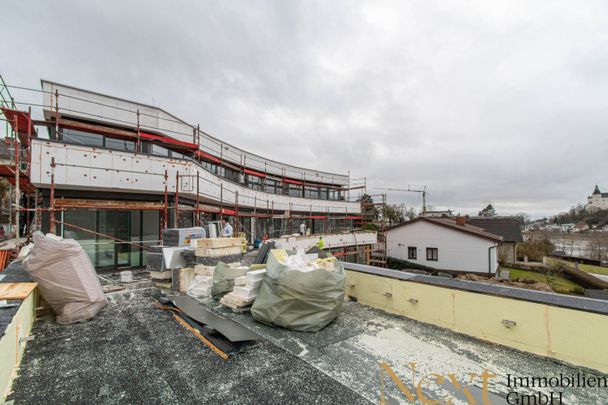 ERSTBEZUG! Lichtdurchflutete 4-Zimmer-Wohnung mit riesen Terrasse samt traumhaftem Donaublick zu vermieten! - Photo 1