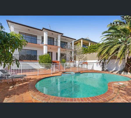 25 Stewart St, North Bondi, NSW 2026 - Photo 2