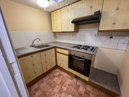 1 bedroom flat to rent - Photo 2