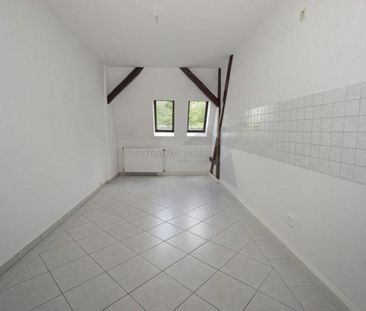 Romantische 3-Raum-DG-Wohnung mit großer Wohnküche - Photo 1