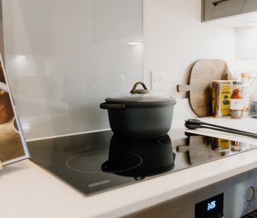 Casa, Vista Park, Glasgow, G33 - Photo 6
