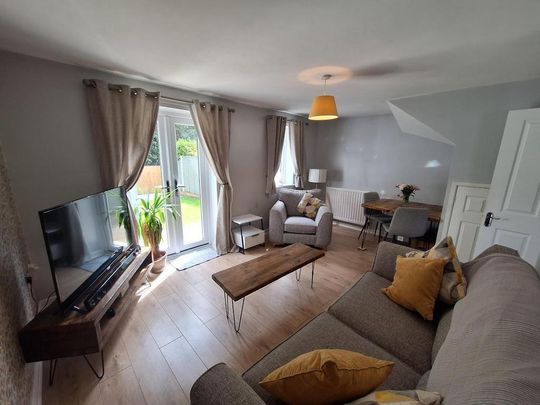 2 bedroom house to rent - Photo 1