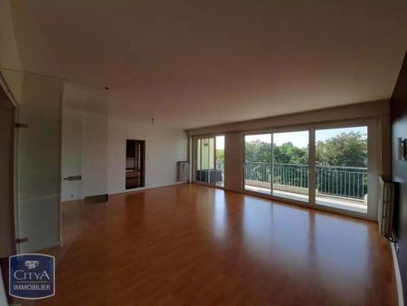 Appartement à louer 5 pièces 108.5m² - Photo 2