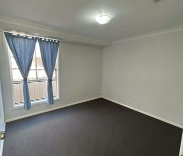 Family Friendly Home Oxley Vale - Photo 4