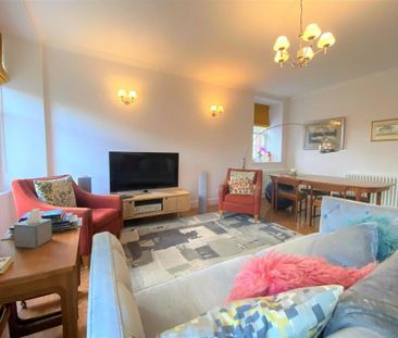 2 bedroom maisonette to rent - Photo 4