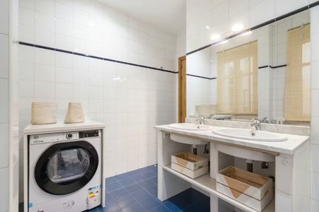 Calle de Viriato, Madrid, Community of Madrid 28010 - Photo 5