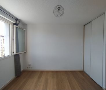 Location Appartement 1 pièce 21m² - Photo 3