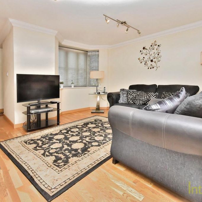2 bedroom maisonette to rent - Photo 1