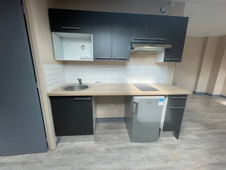 Location APPARTEMENT T2 RÉNOVÉ CENTRE-VILLE – Limoges – Etudiants – Begip - Photo 2