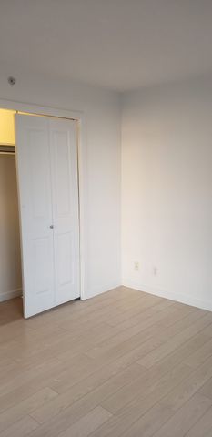 $2,950 / 2br – 1000ft2 – Large 1000 Sq Ft w/ 2 Bedrooms 2 Baths PETS ALLOWED (1303) (Burnaby) - Photo 4