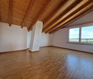 3 ½-Zimmerwohnung, 3. Stock links mit Lukarne, ohne Lift - Photo 4