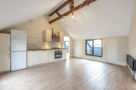 2 bedroom apartment to rent - Photo 3