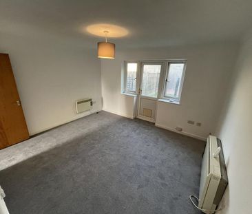 1 bedroom terraced house to rent - Photo 3