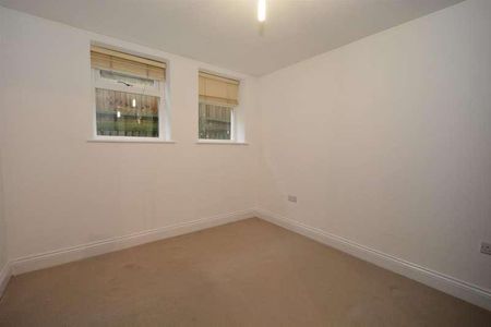 Roca Court, Hermon Hill, Wanstead, E11 - Photo 5