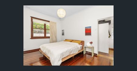 Character and Comfort in Cottesloe! - Photo 3