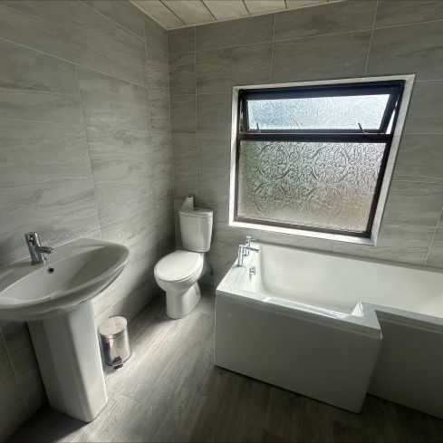 Albany Road, L9 0EY - Photo 1