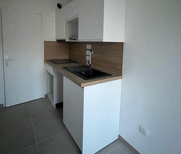 Location Appartement 2 pièces 61m² CHAMBERY 73000 - Photo 1