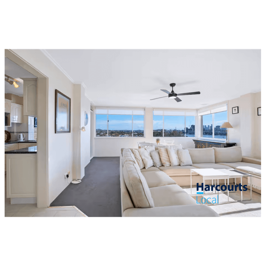 Riverfront Apartment with CBD Views in Prime Hamilton Location - Photo 1