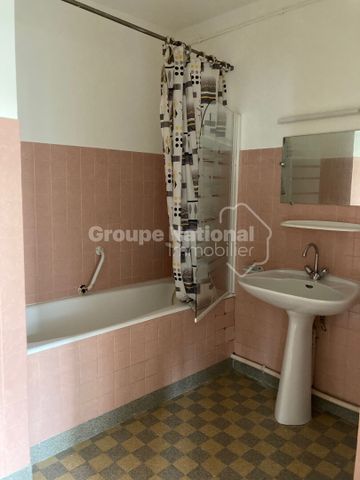 Appartement Nimes 3 pièce(s) 59.26 m2, - Photo 2