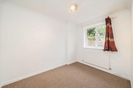 3 bedroom house to rent - Photo 2