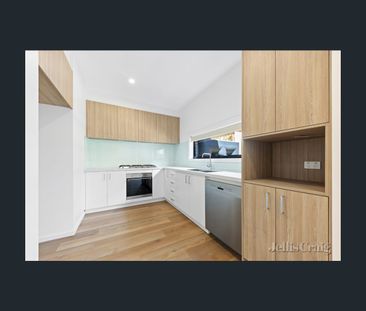 157 Cape Street, Heidelberg, Vic 3084 - Photo 3