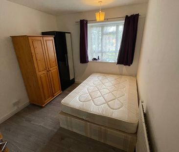 Room in a Shared Flat, Mildura Court, N8 - Photo 1