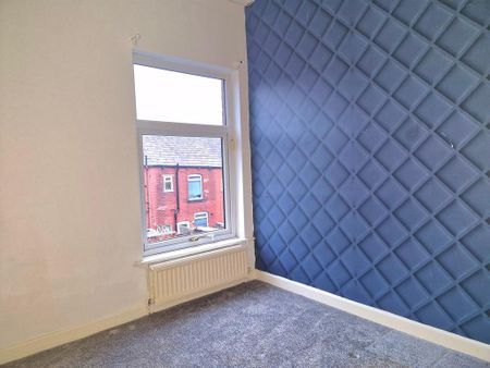 2 bedroom terraced house to rent - Photo 4