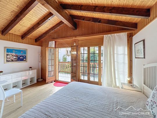 Entire chalet for rent for the year in Crans-Montana - Photo 1