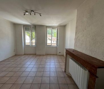 Location appartement 1 pièce 30.6 m² à Vienne (38200) 4 - Photo 1