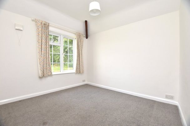 Castle Lane, Exmouth, Devon, EX8 - Photo 1
