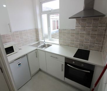 Brook Street - flat 1A, PRESTON PR1 7DD - Photo 2