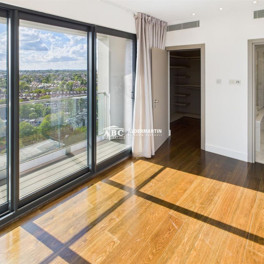 Finchley Road, NW3 6JG, London - Photo 1