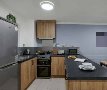 Premium En-Suite - Photo 1