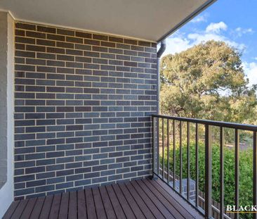 Modern Townhouse Living in a Prime Parkside Location - Photo 1